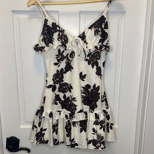 White Fox Boutique Cream and Black Floral Mini Dress (C)